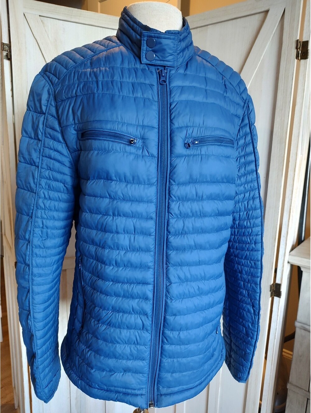 Ladies Lg Saks Fifth Avenue Blue Quilted Puffer Jacket